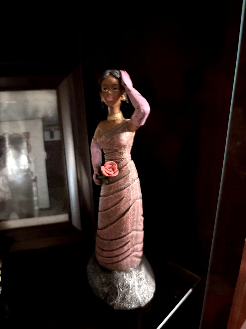 Decorative Figurine of a Woman