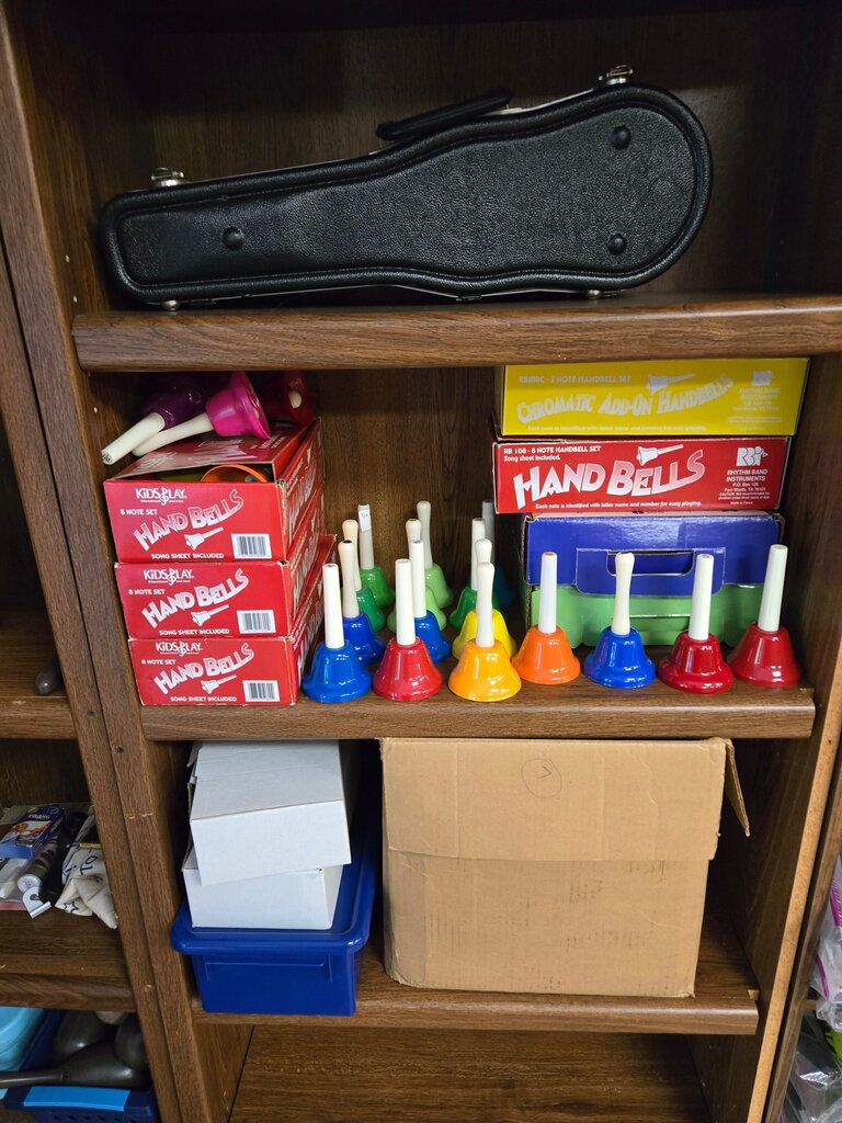 Kids Play 8 Note Handbell Set