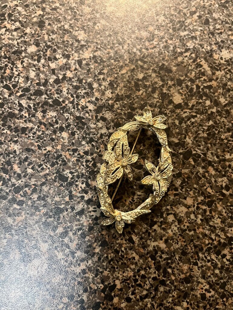 Vintage Floral Brooch