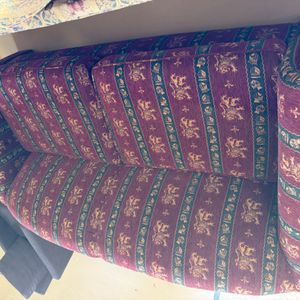 Vintage Sofa with Lion and Fleur-de-lis Pattern