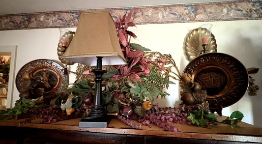 Decorative Table Lamp with Floral Arrangement