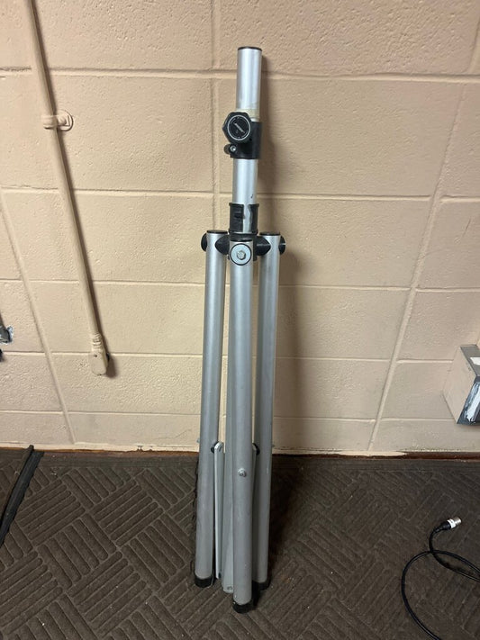 Aluminum Tripod Stand