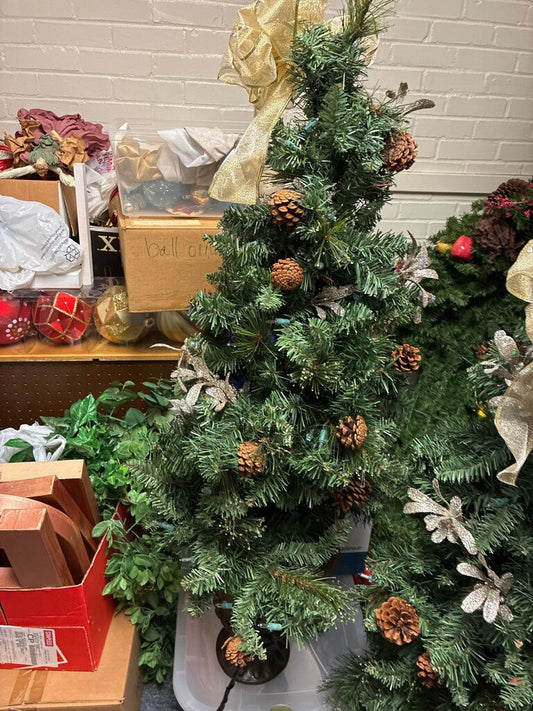 Artificial Christmas Tree with Pine Cones and Gold Ribbon