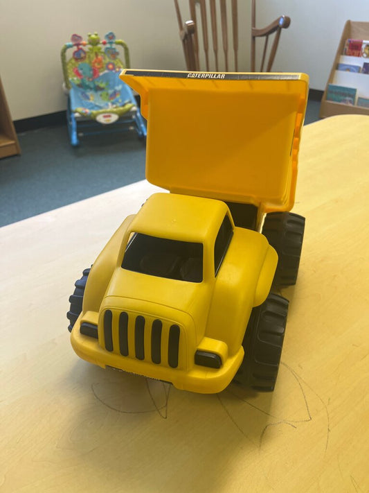 Caterpillar Dump Truck