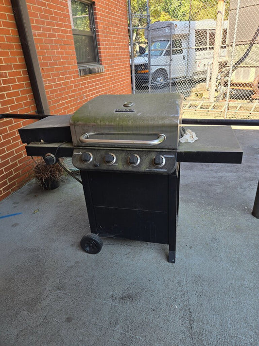 Charbroil Gas Grill