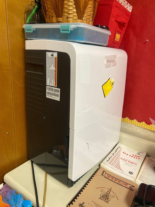 Hisense Compact Refrigerator