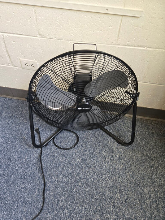 Utilitech Black Floor Fan