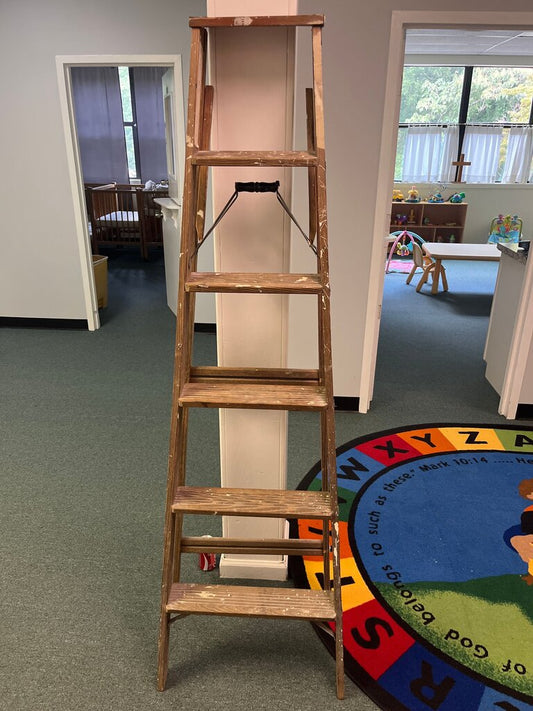 Wooden Step Ladder
