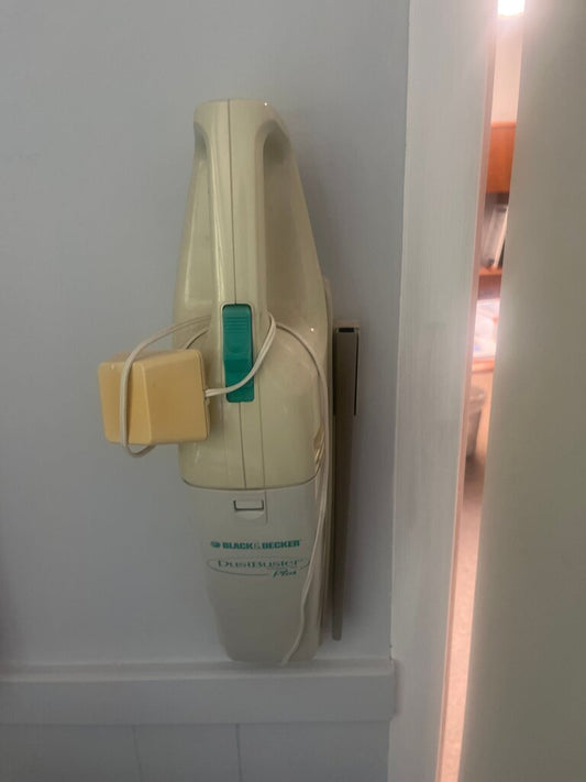 Black & Decker Dustbuster Plus Handheld Vacuum