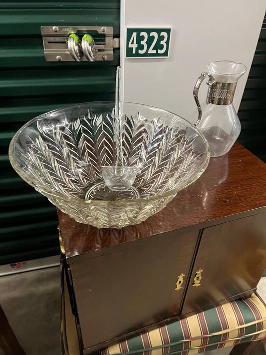 Crystal Serving Bowl with Ladle