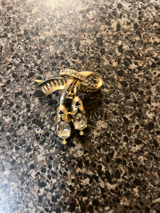 Vintage Gold and Crystal Floral Brooch