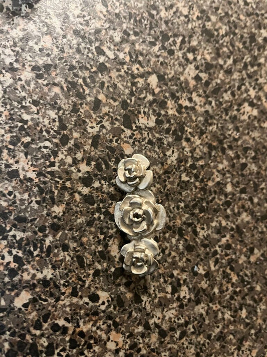 Silver Floral Brooch