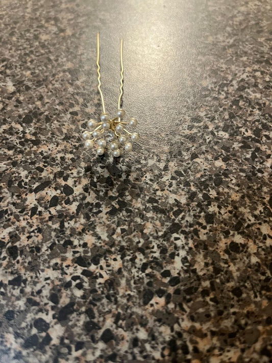 Pearl Hair Pins
