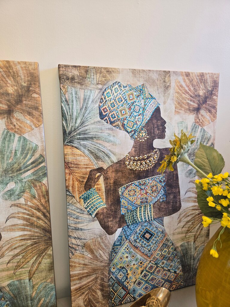 Artistic Canvas Wall Decor with African Woman