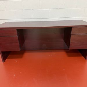 HON 10700 Series Executive Desk